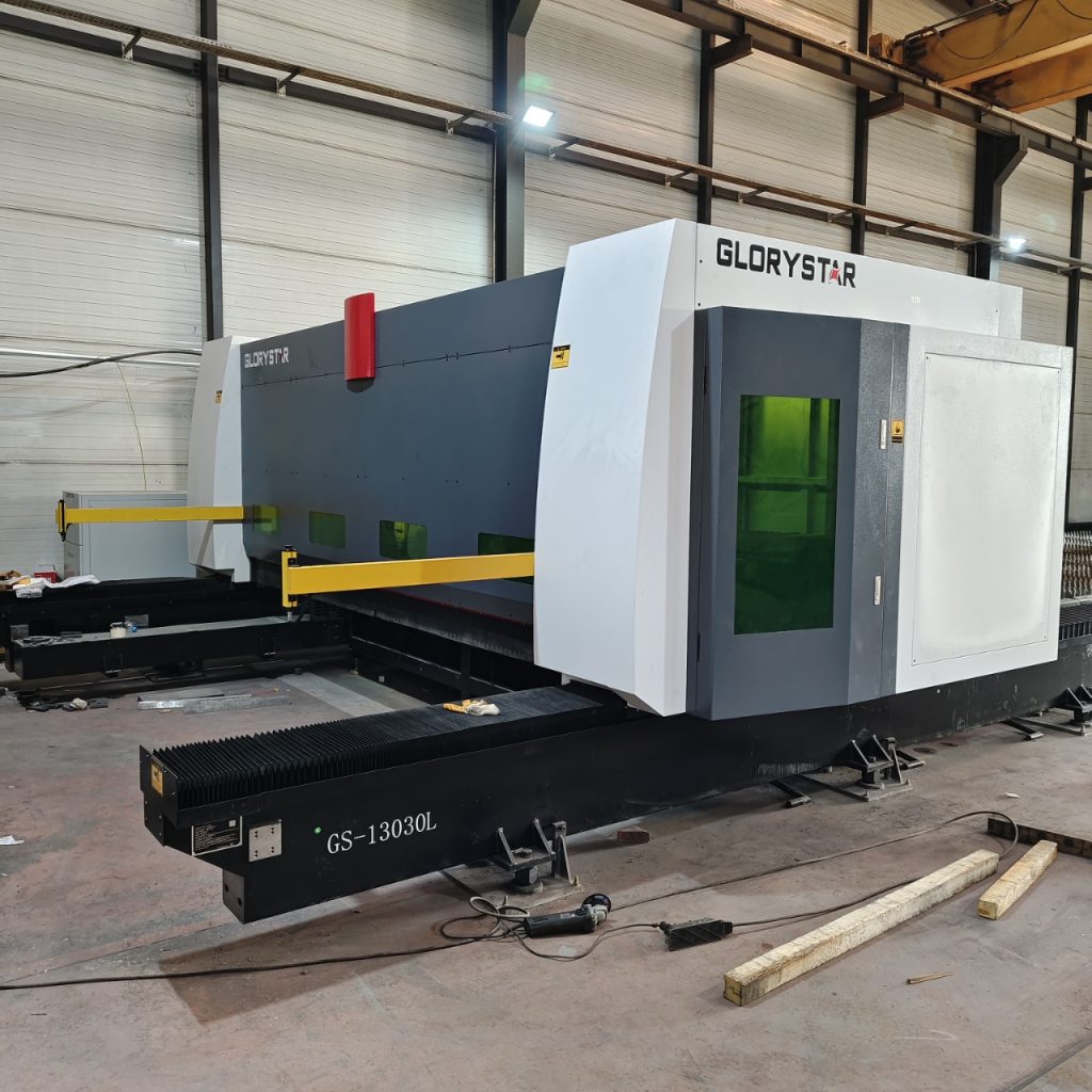 laser cutting machine